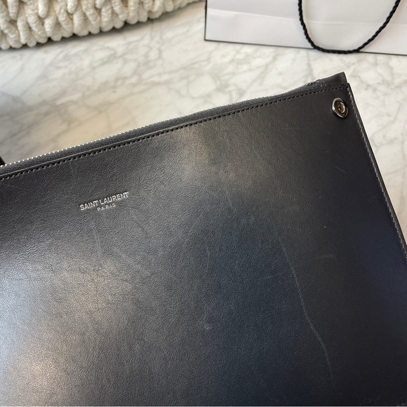 Saint Laurent Sac De Jour Tote - Picture 11 of 14